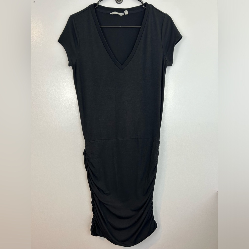 Athleta Topaga Black V-neck Short Sleeve Ruched Shirt Dress Size XS